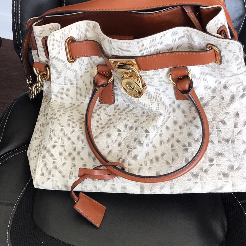 Authentic Michael Kors purse